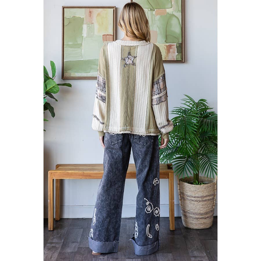 WASHED STAR PATCHWORK LONG SLEEVE KNIT TOP