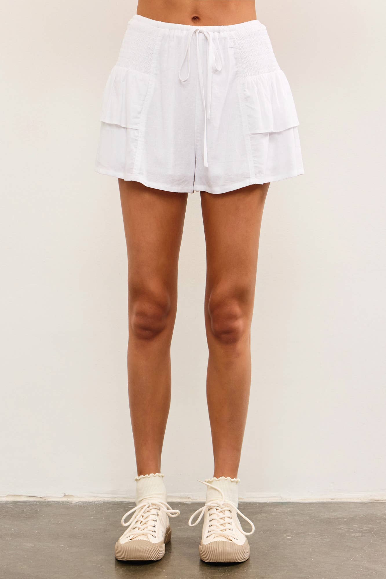 Aurea Side Smocked Tired Ruffle Shorts