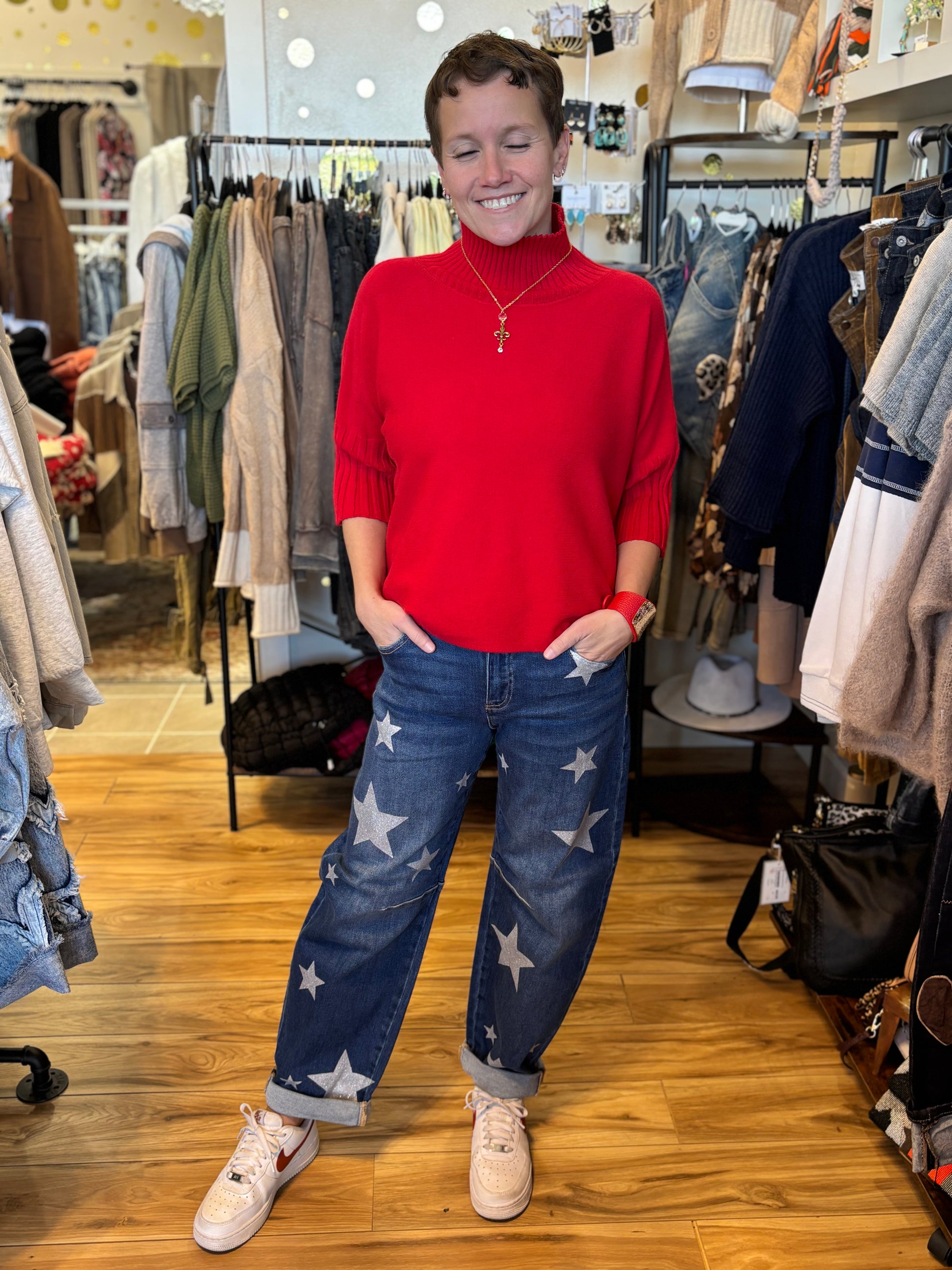 Phoenix Mid-Rise Ankle Relaxed Barrel Star Jeans