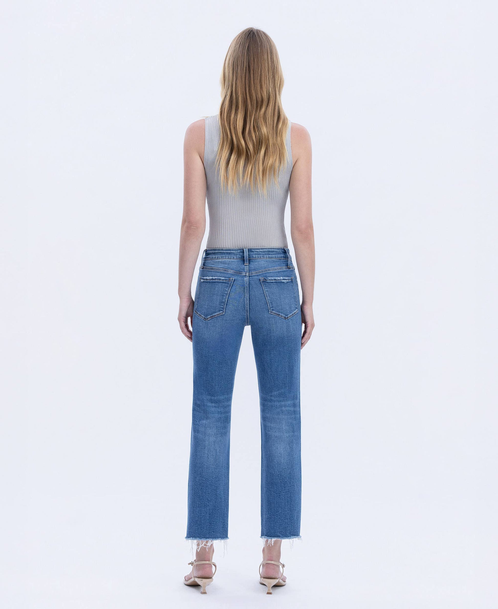 Hottie Cropped Straight Leg Jeans