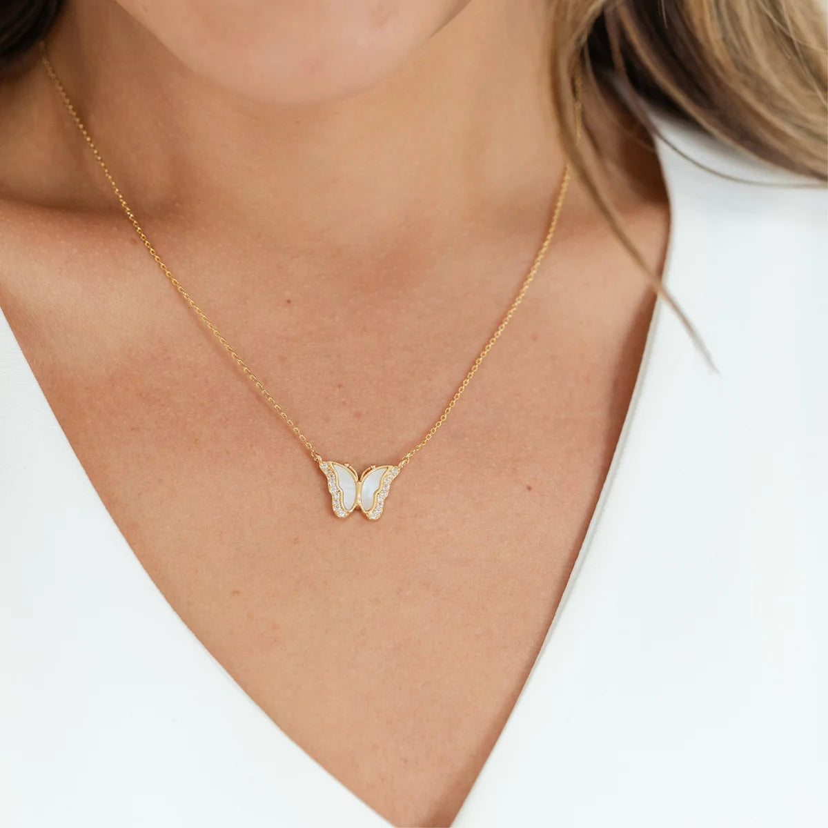 Splendid Iris Sweet Shell Pave Butterfly Necklace
