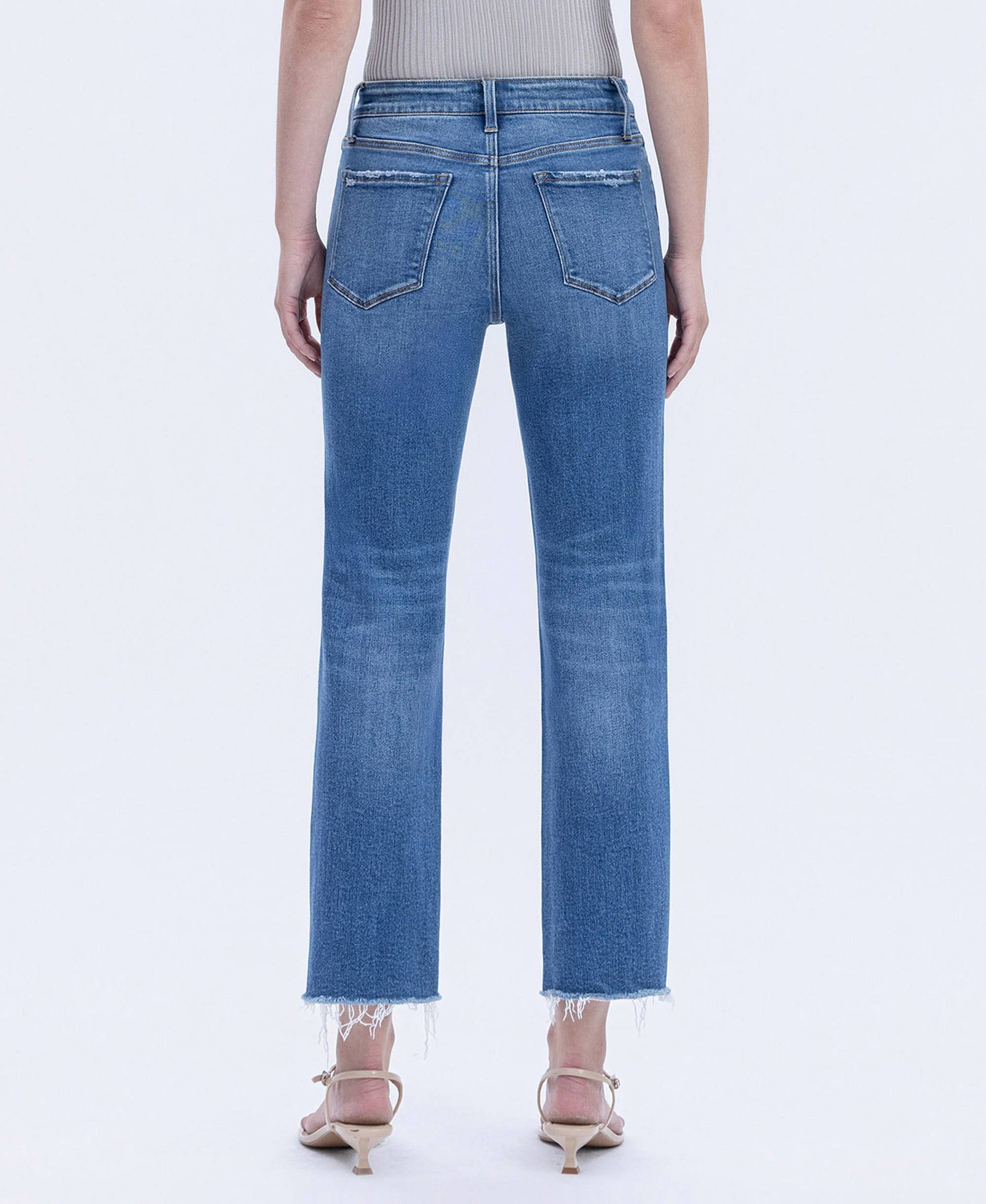 Hottie Cropped Straight Leg Jeans