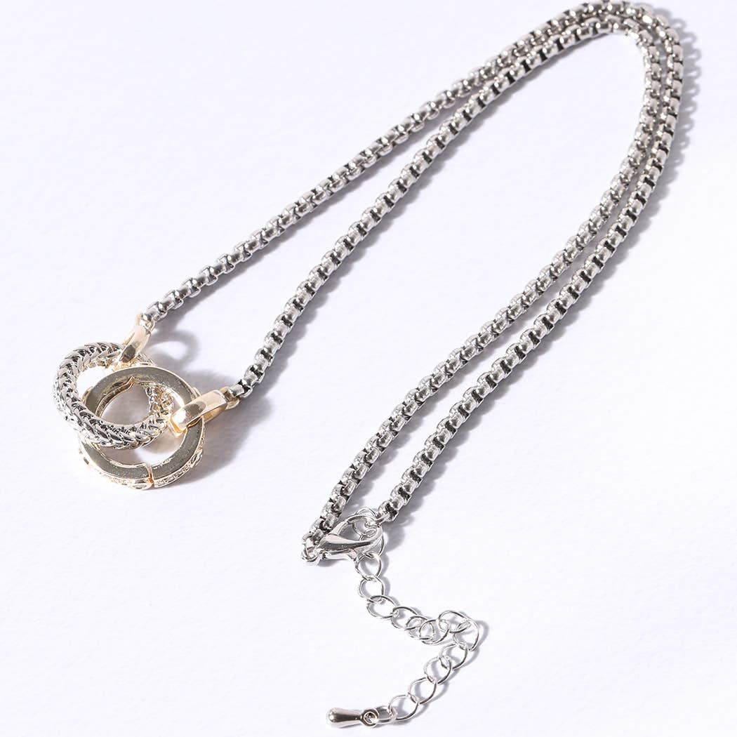Two Tone Linked Circle Pendant Necklace