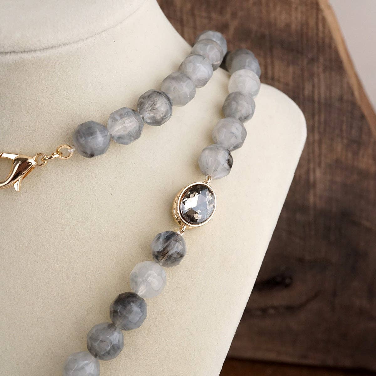 Long Coin Chunky Beaded Necklace – Marbled Muse