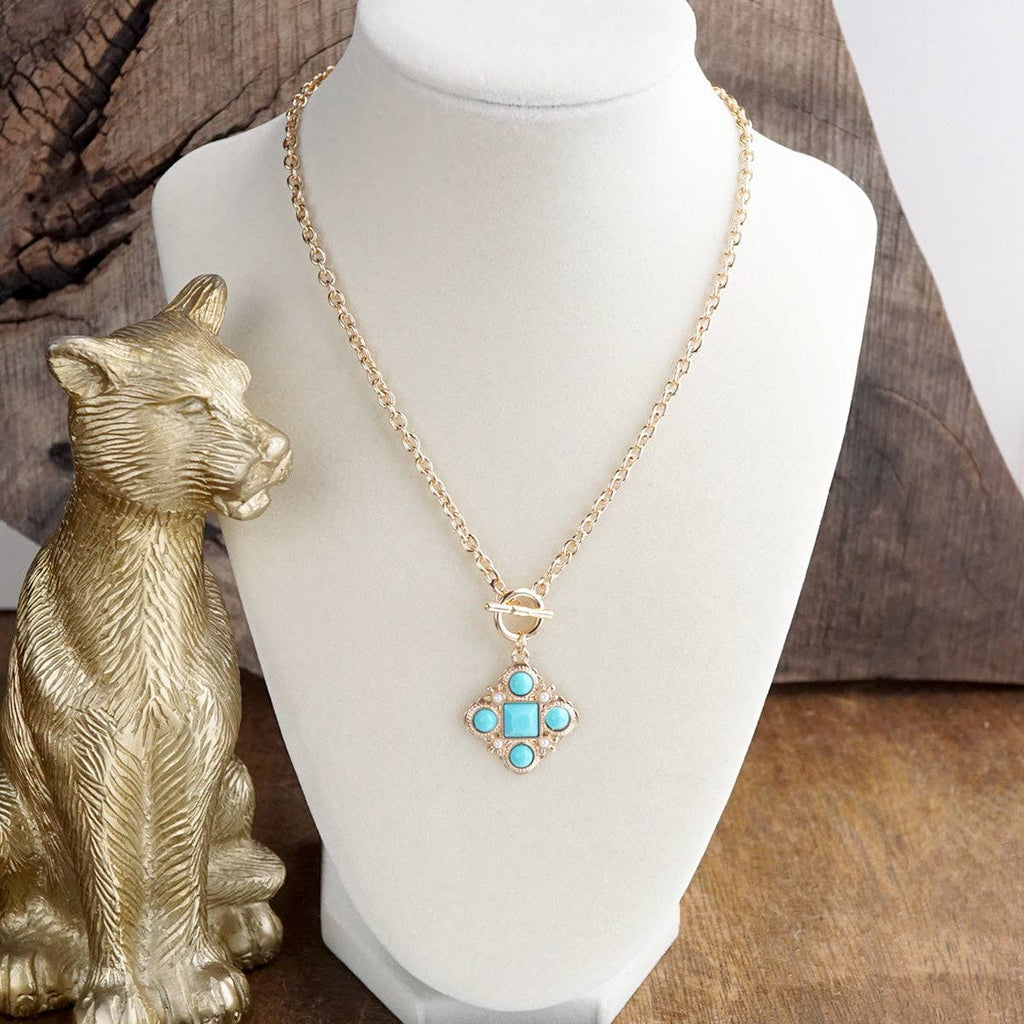 Verdant Relic – Ornate Pendant Necklace