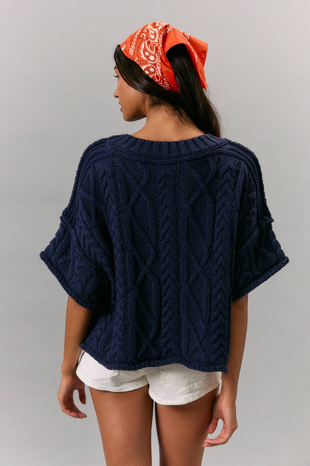 Round Neck Short Sleeve Sweater Top