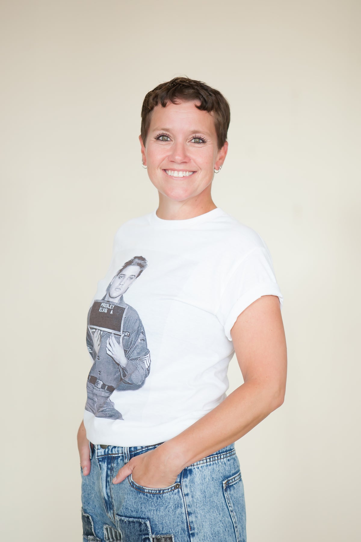 Icon Mug Shot Graphic Tee