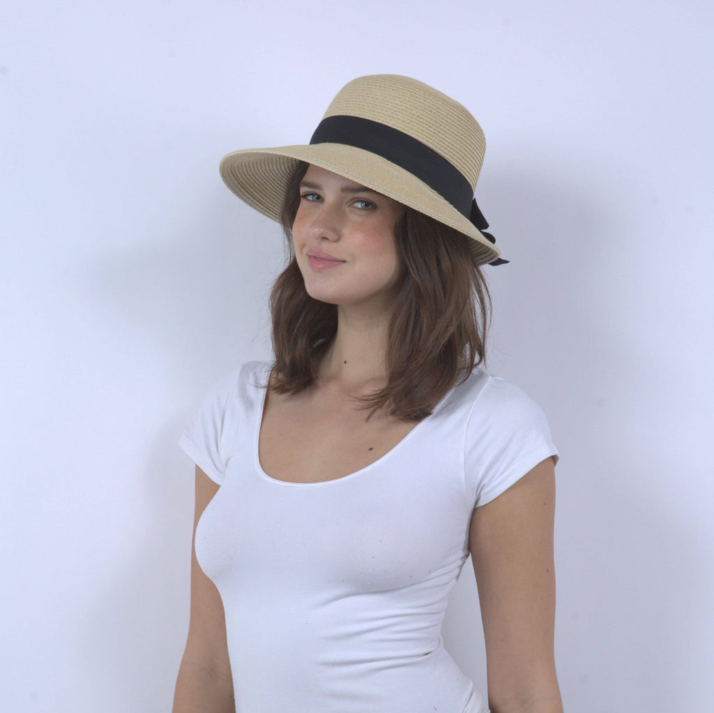 8209 Hat Spring