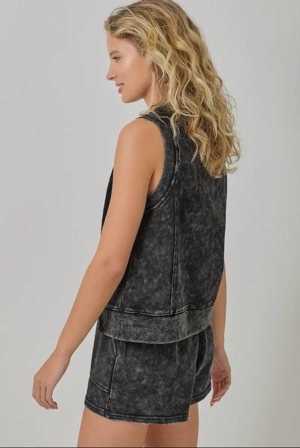 Inti Sleeveless Terry Tank