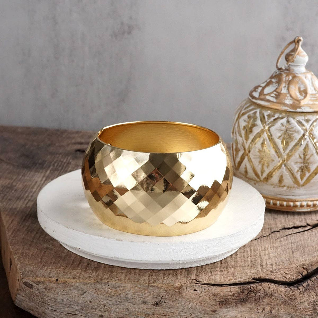 Starlume Radiance – Faceted Wide Gold Hinge Cuff