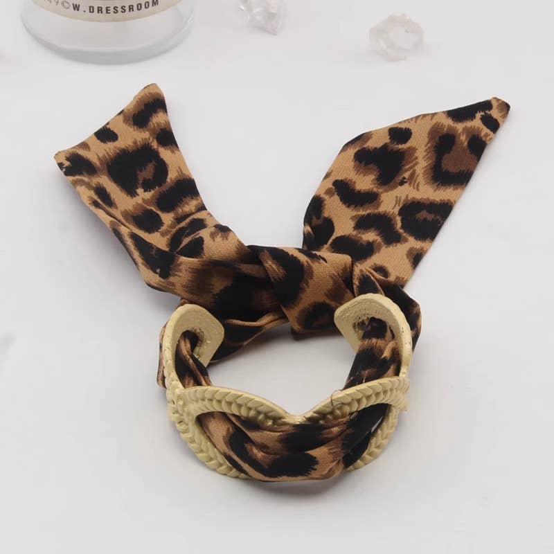 Leopard Pattern Tie Bangle Bracelet in Gold