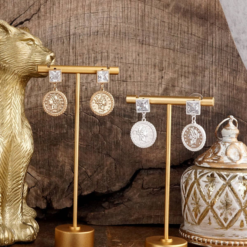 Starlit Relics – Coin & Pearl Station Necklace
