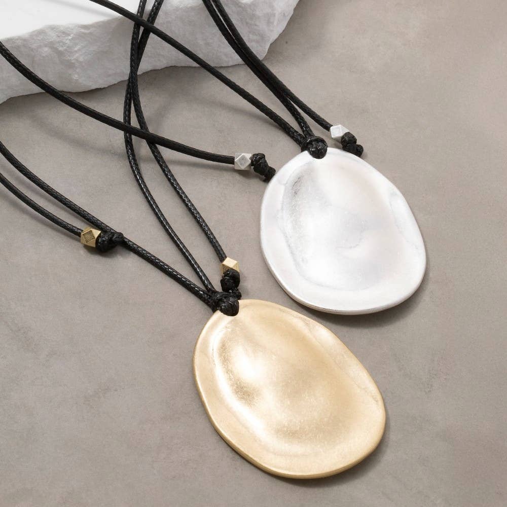 Adjustable Cord Oval Metal Disc Pendant Necklace