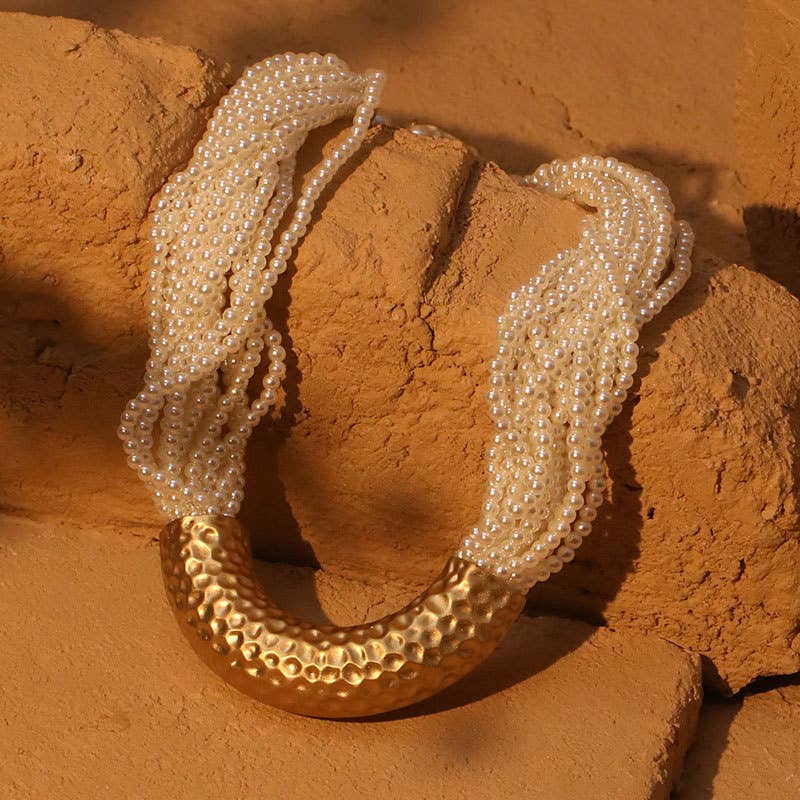 Perlies & Textured Gold Arc Necklace in Ivory