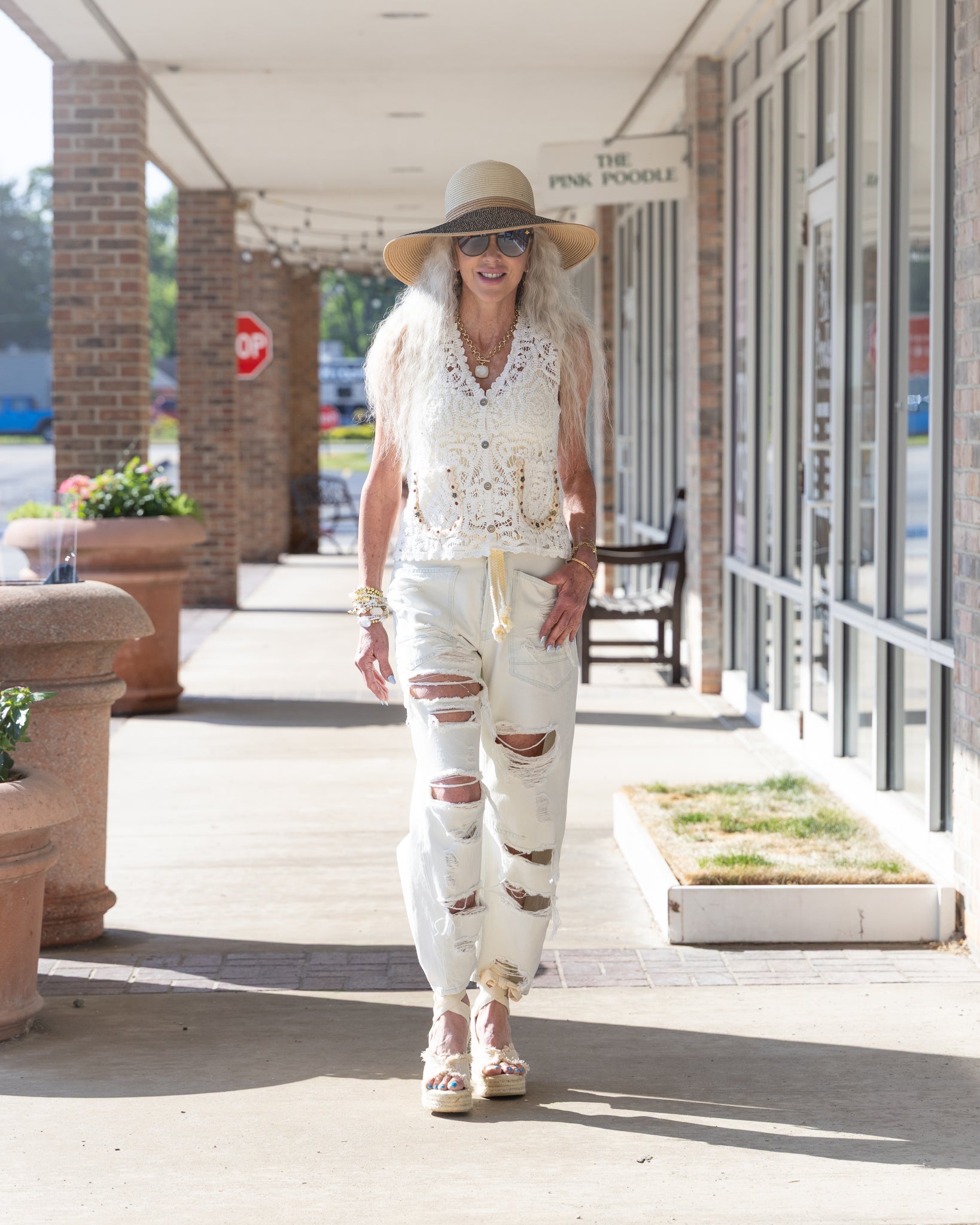 Free People Moxie Low Slung Pull-On Barrel Jeans