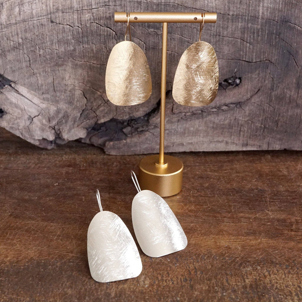 Elongated Shield Minimalist Earrings – Gold or Silver