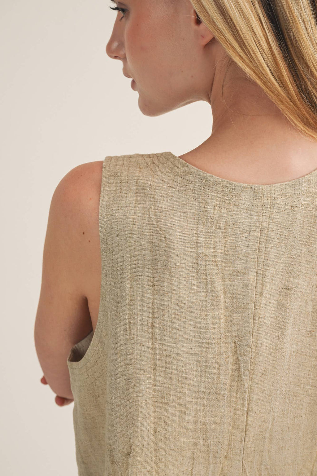 Textured Weave V-Neck Sleeveless Top