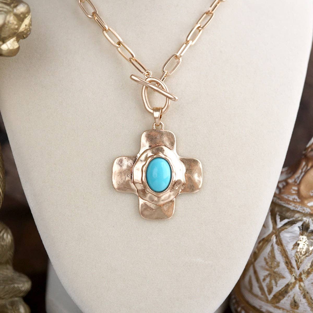 Sunlit Cross – Hammered Cabochon Necklace