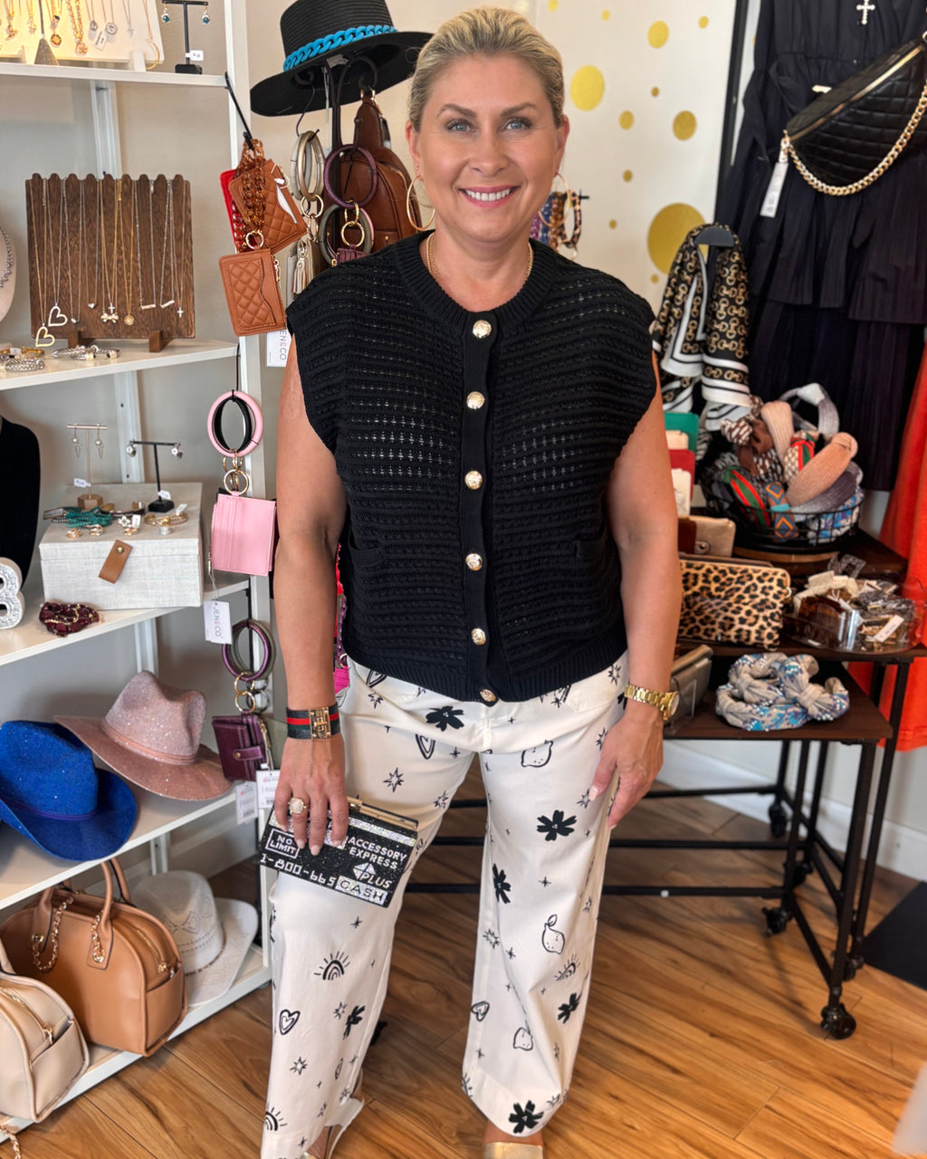 Elan Elsa Sweater Vest w/ Pockets & Button Details