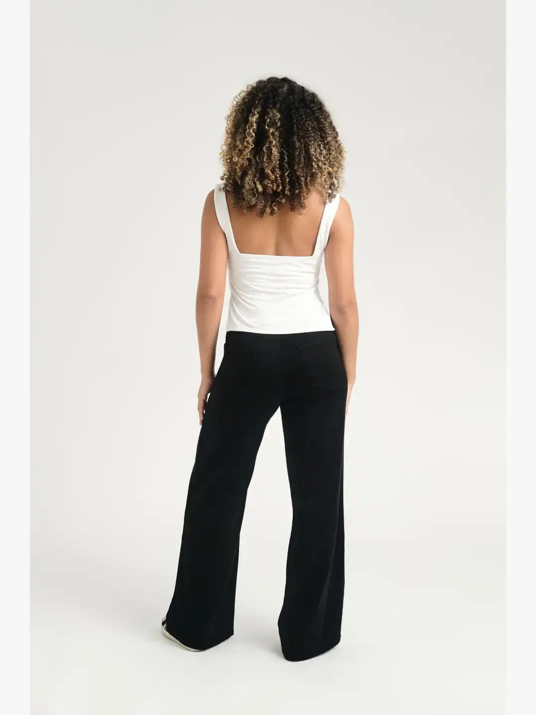 Petite Perfect Better Butter Wide Leg Jeans in Black