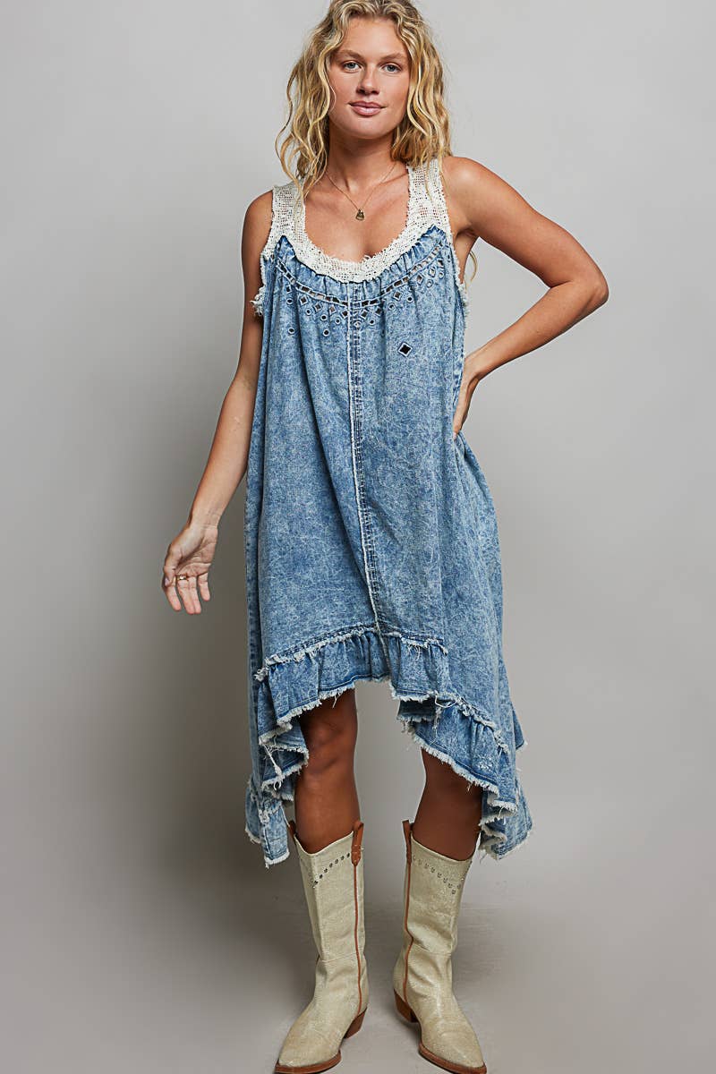 Casual Crochet Patch Sleeveless Denim Dress