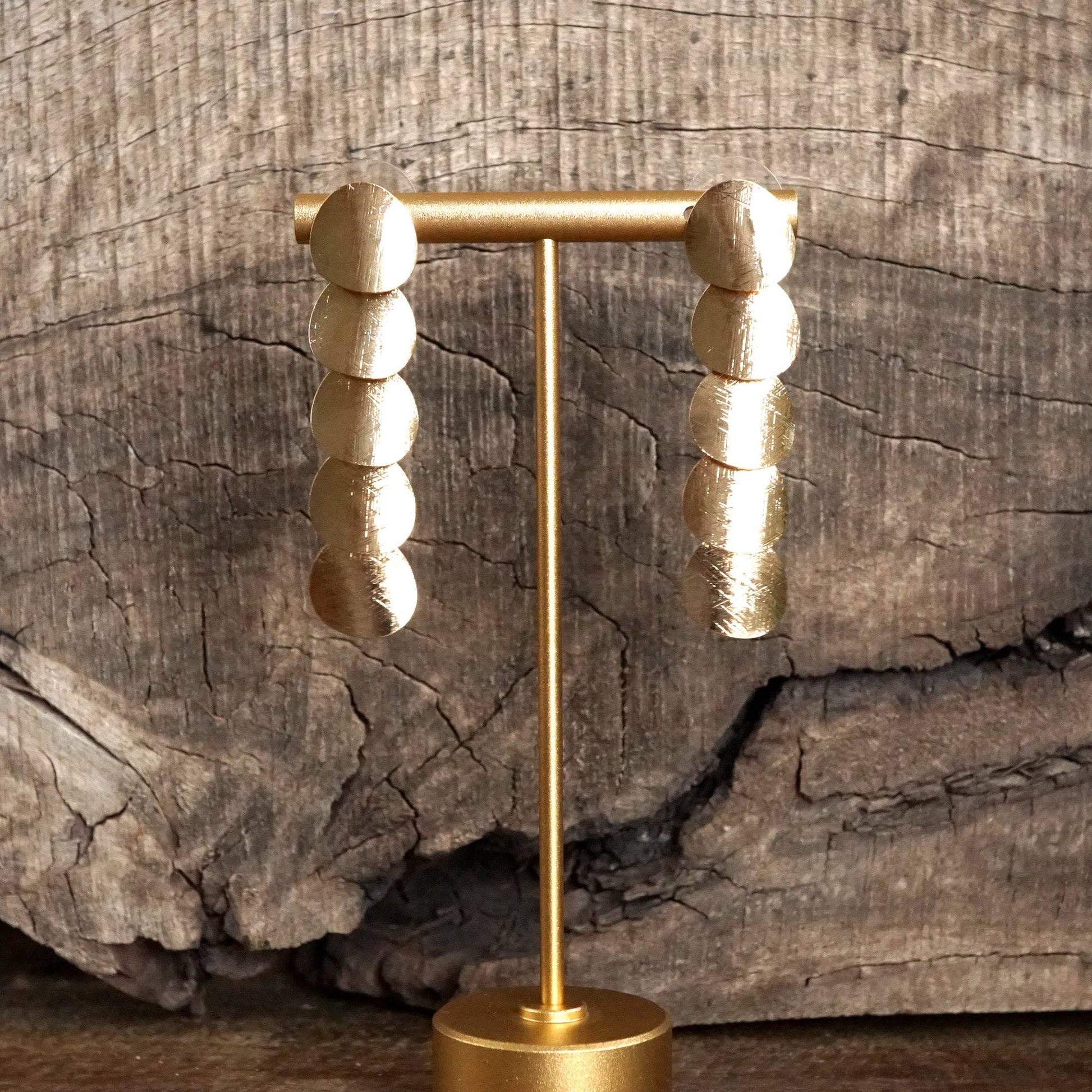 Round Scales Drop Earrings – Brushed Gold