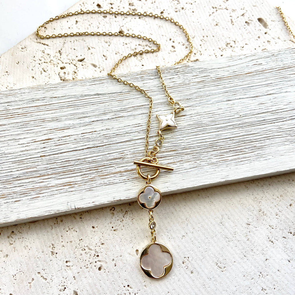 Clover Quatrefoil Shell Pearl Necklace
