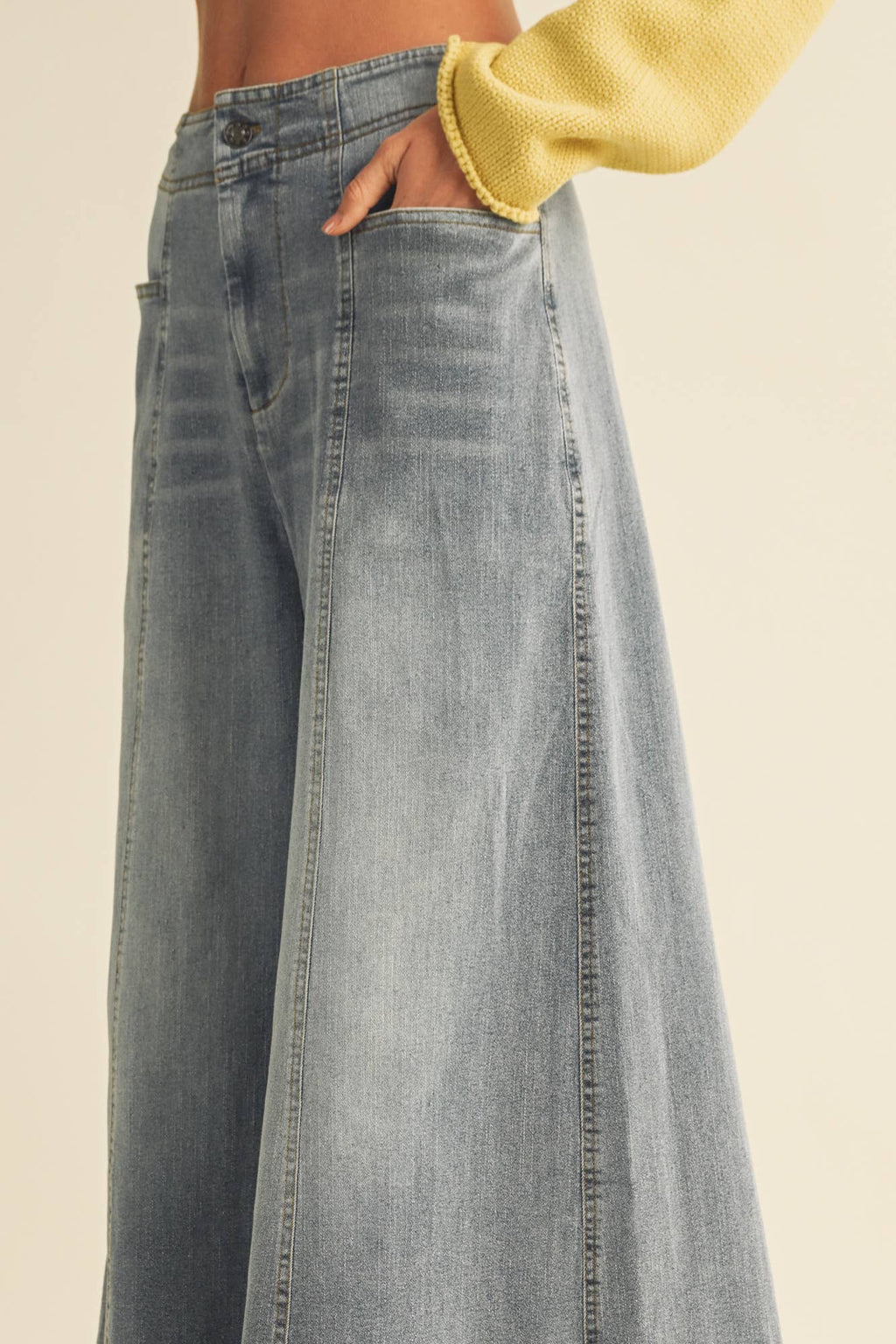 Vertical Seam Wide-Leg Denim Trousers