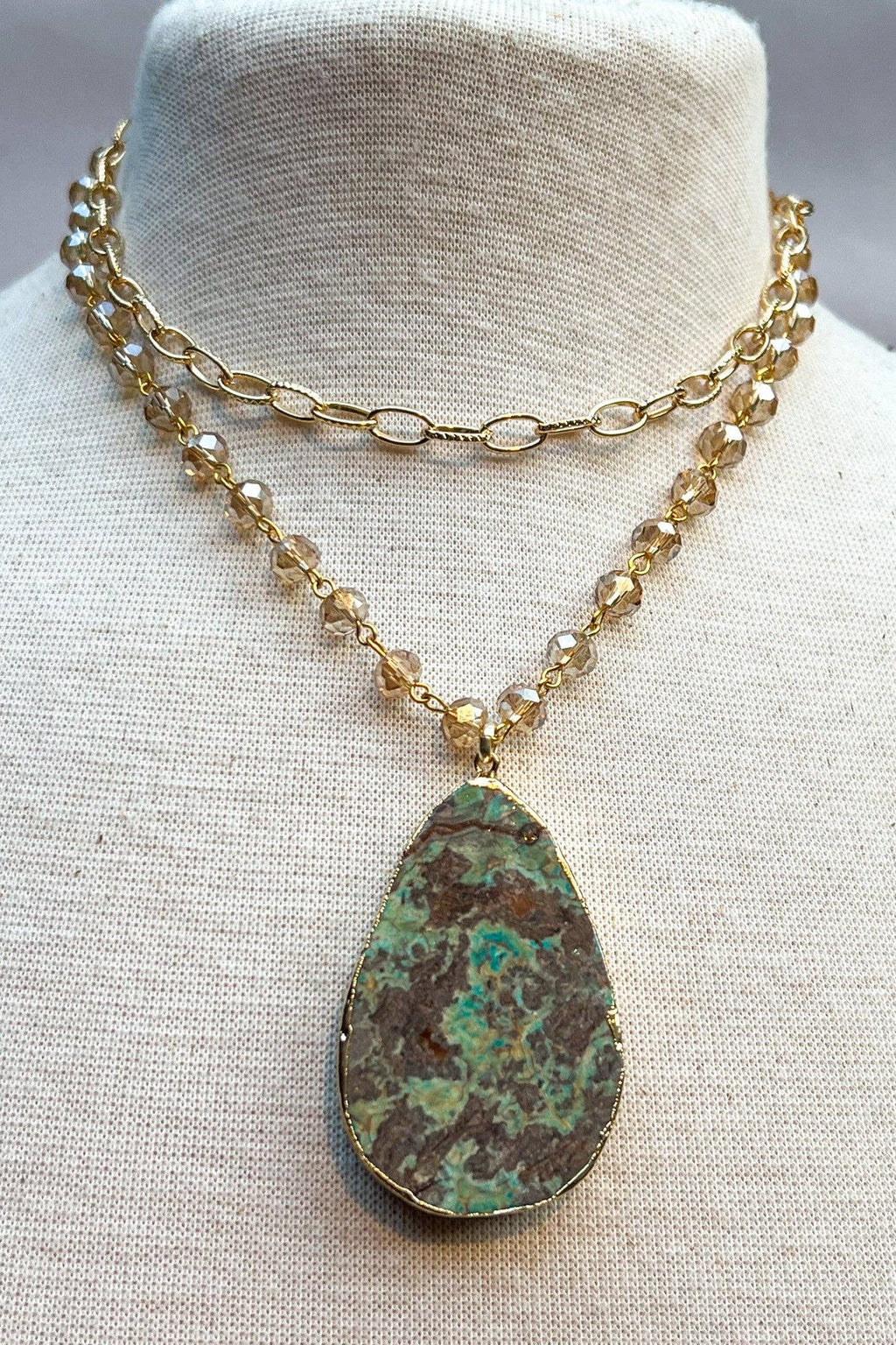 Boho Necklace/Sabrina Gold Short Necklace