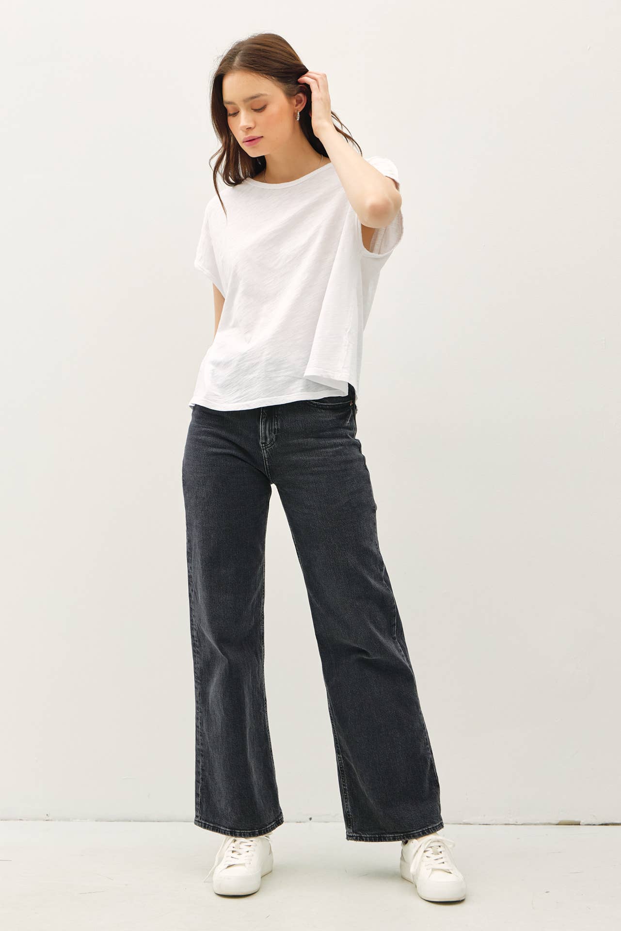 Brione by BeCool: Cropped Sleeve Tee