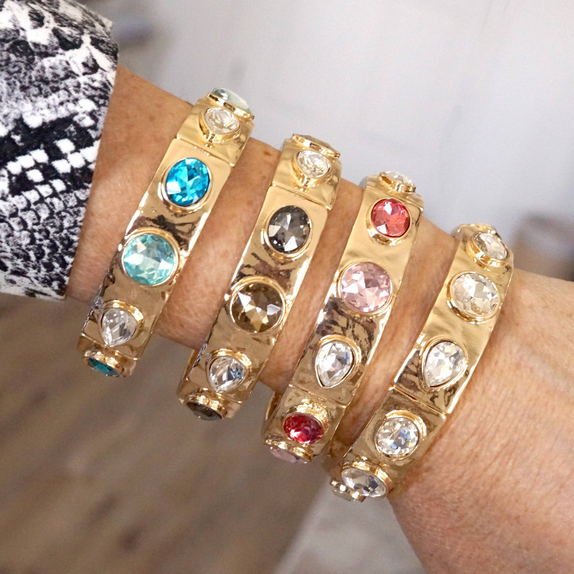 Sparkly Crystal Stretch Bangle