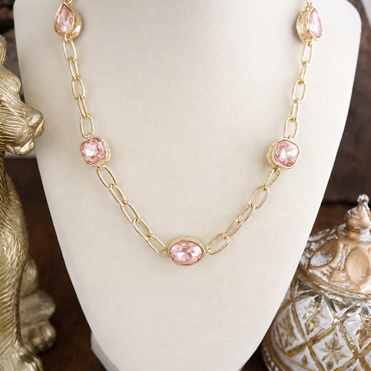 Brilliant Bond – Short Crystal Station Necklace