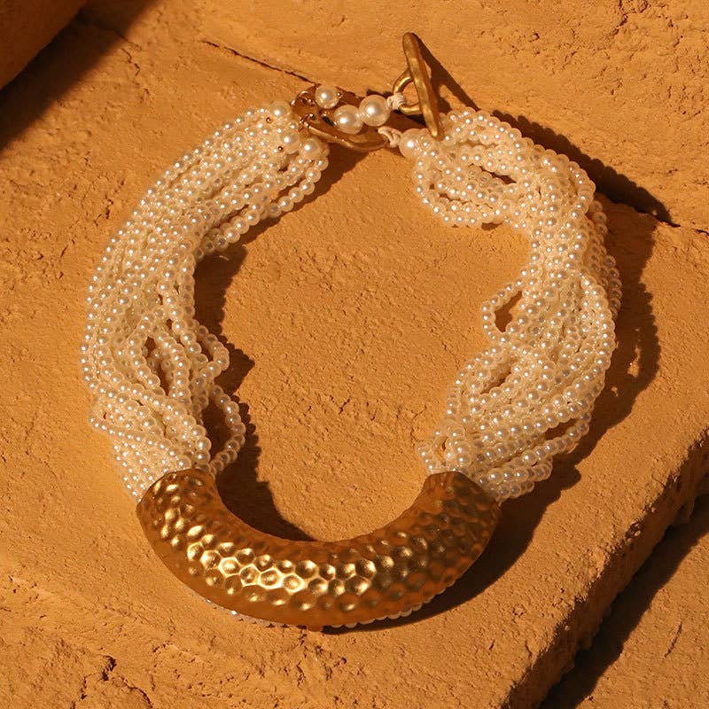 Perlies & Textured Gold Arc Necklace in Ivory