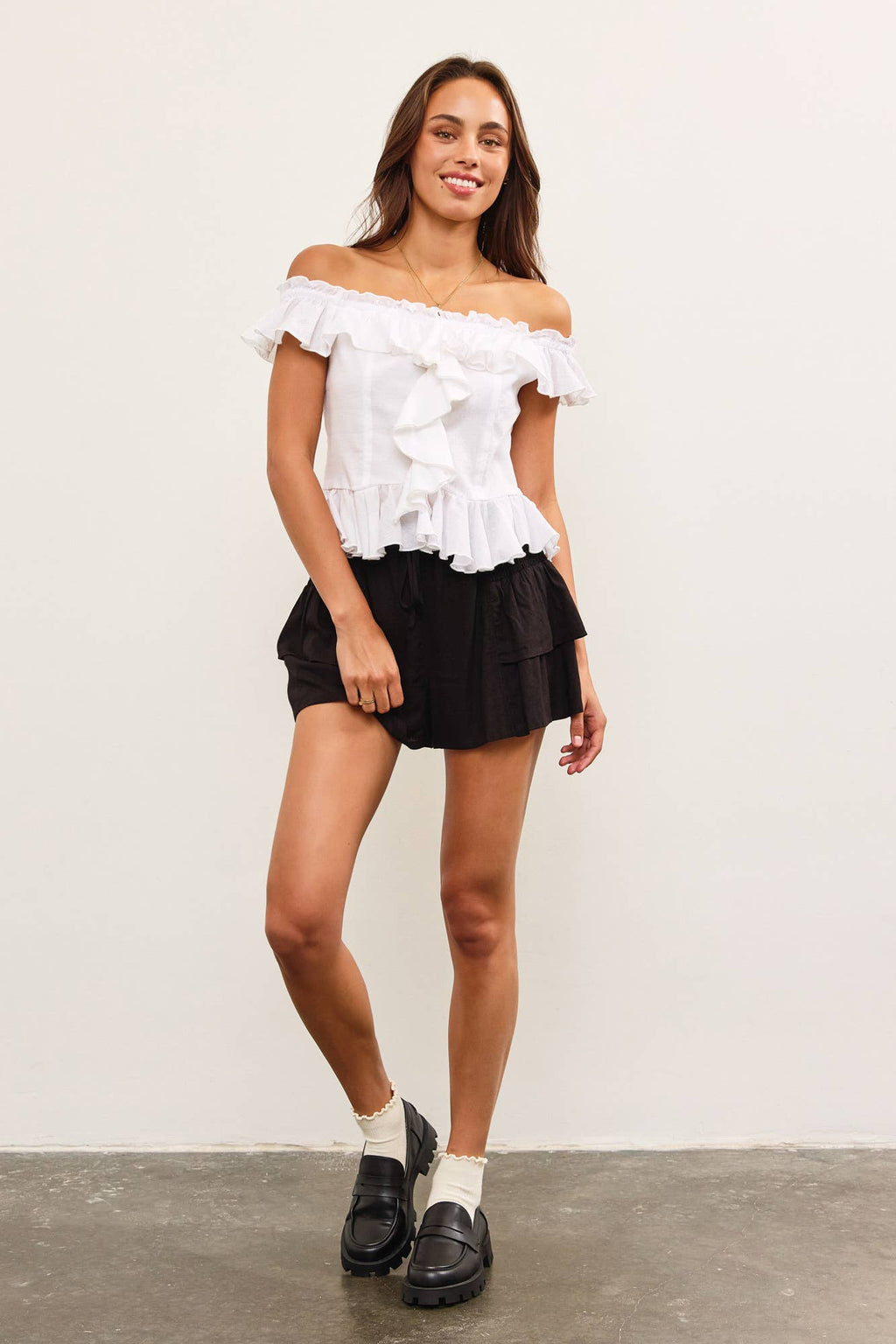 Aurea Side Smocked Tired Ruffle Shorts