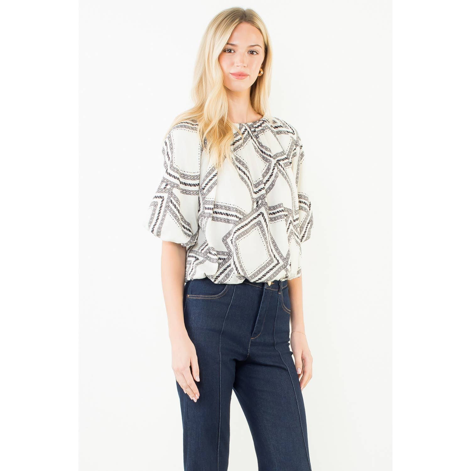 Short Sleeve Pattern Flowy Top