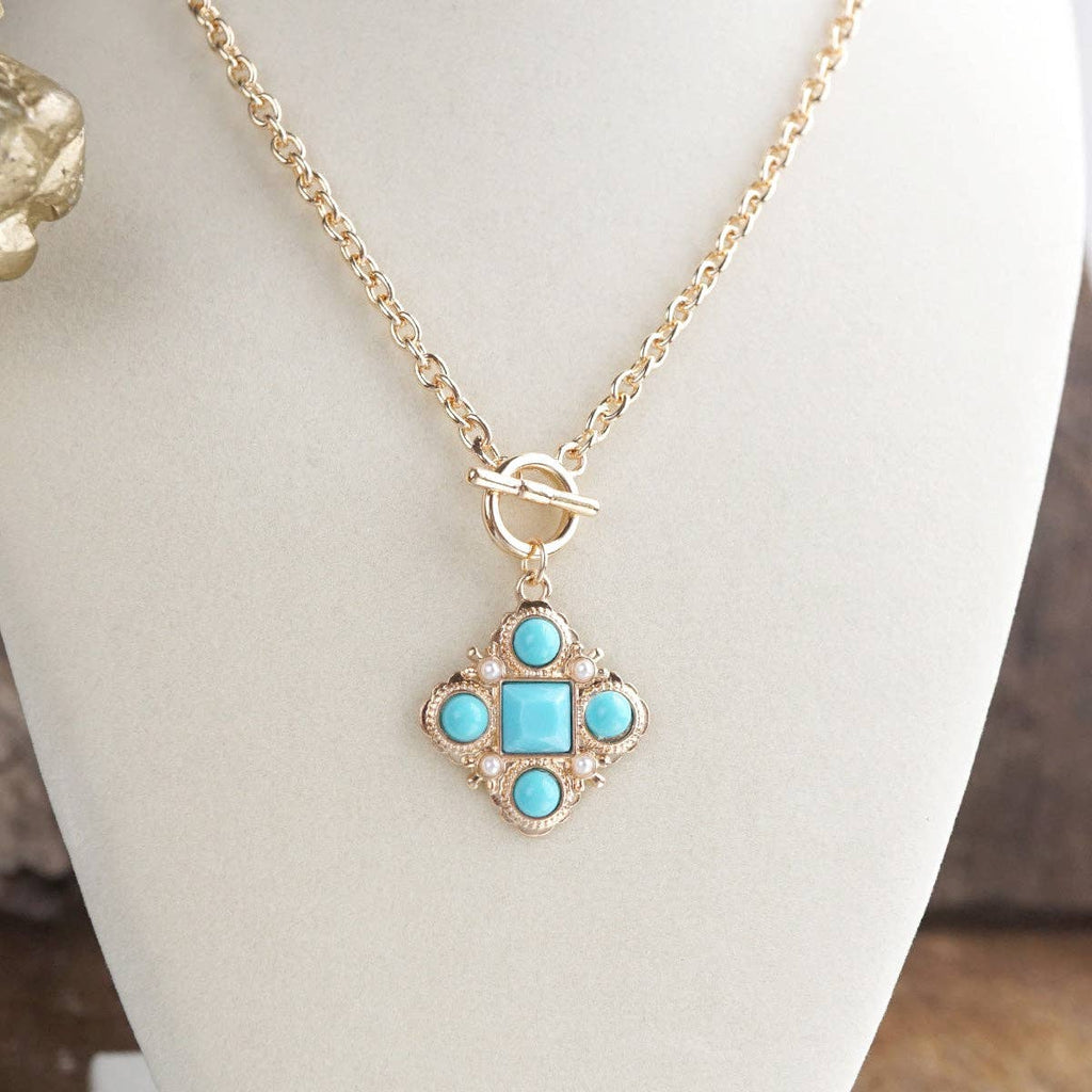 Verdant Relic – Ornate Pendant Necklace