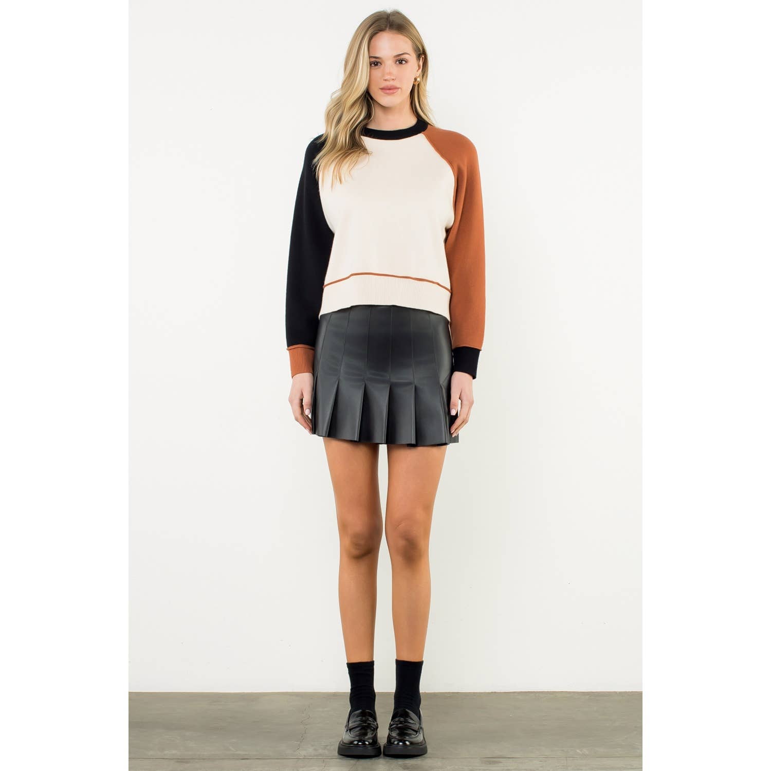 Solange Color Block Sweater - Classic Crew Neck Long Sleeve