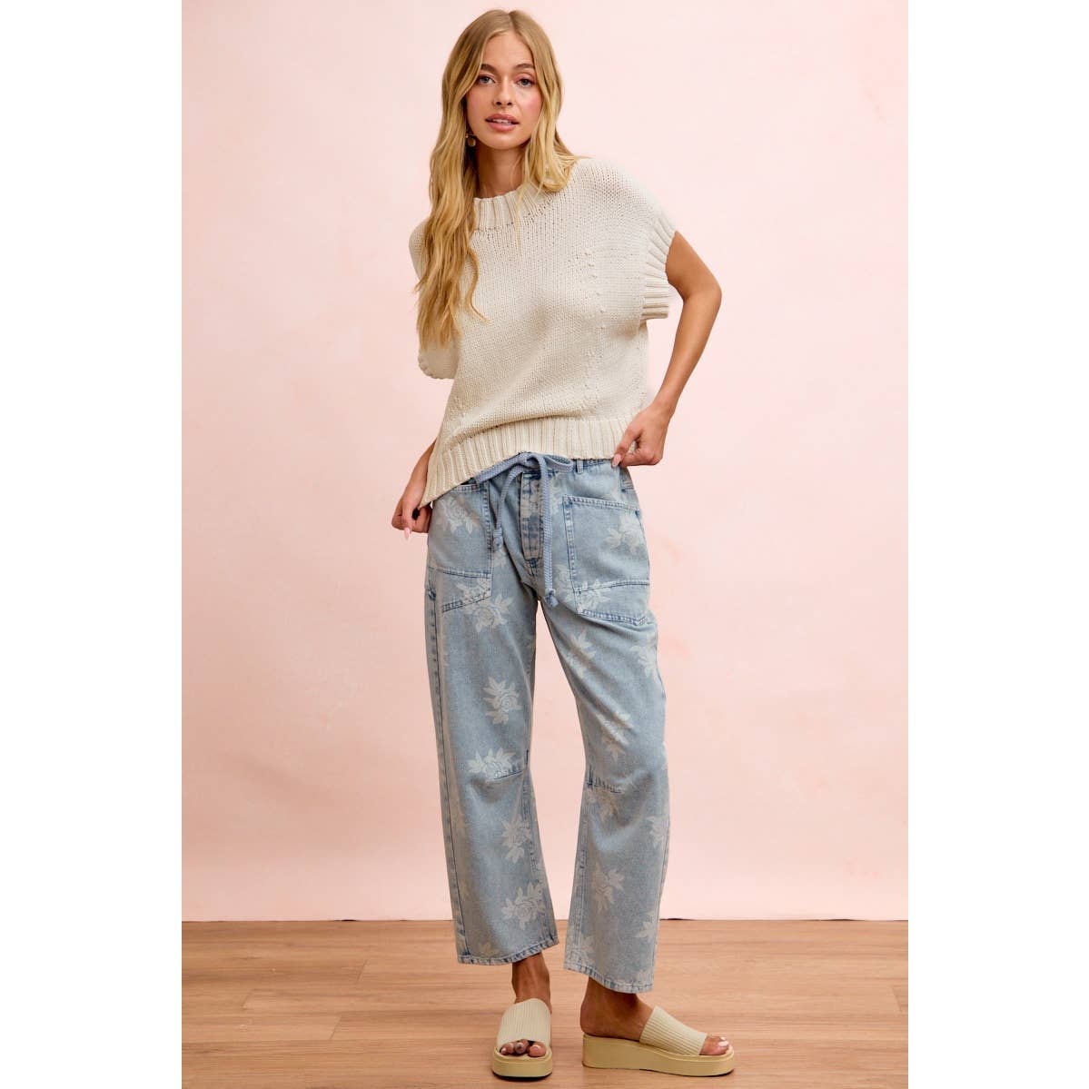 ROSE PRINTED WASHED DENIM PANTS WITH WAIST BELT