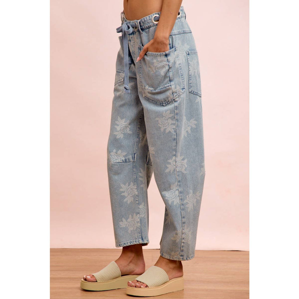 ROSE PRINTED WASHED DENIM PANTS WITH WAIST BELT
