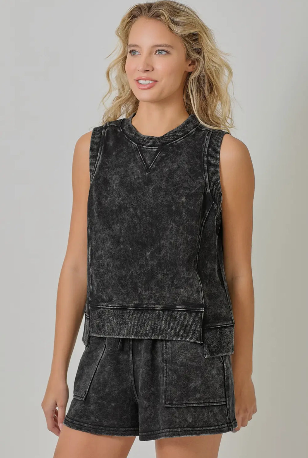Inti Sleeveless Terry Tank