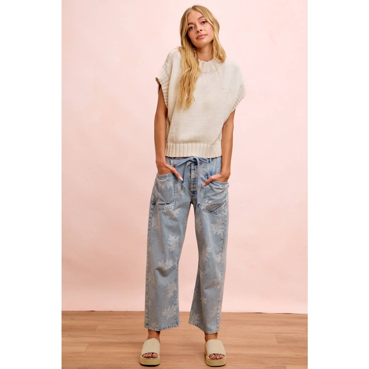 ROSE PRINTED WASHED DENIM PANTS WITH WAIST BELT