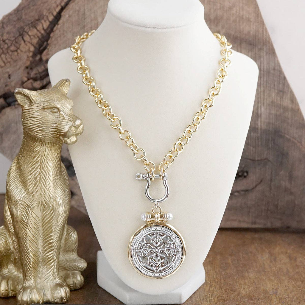 Southern Keepsake – Shackle Coin Pendant Necklace
