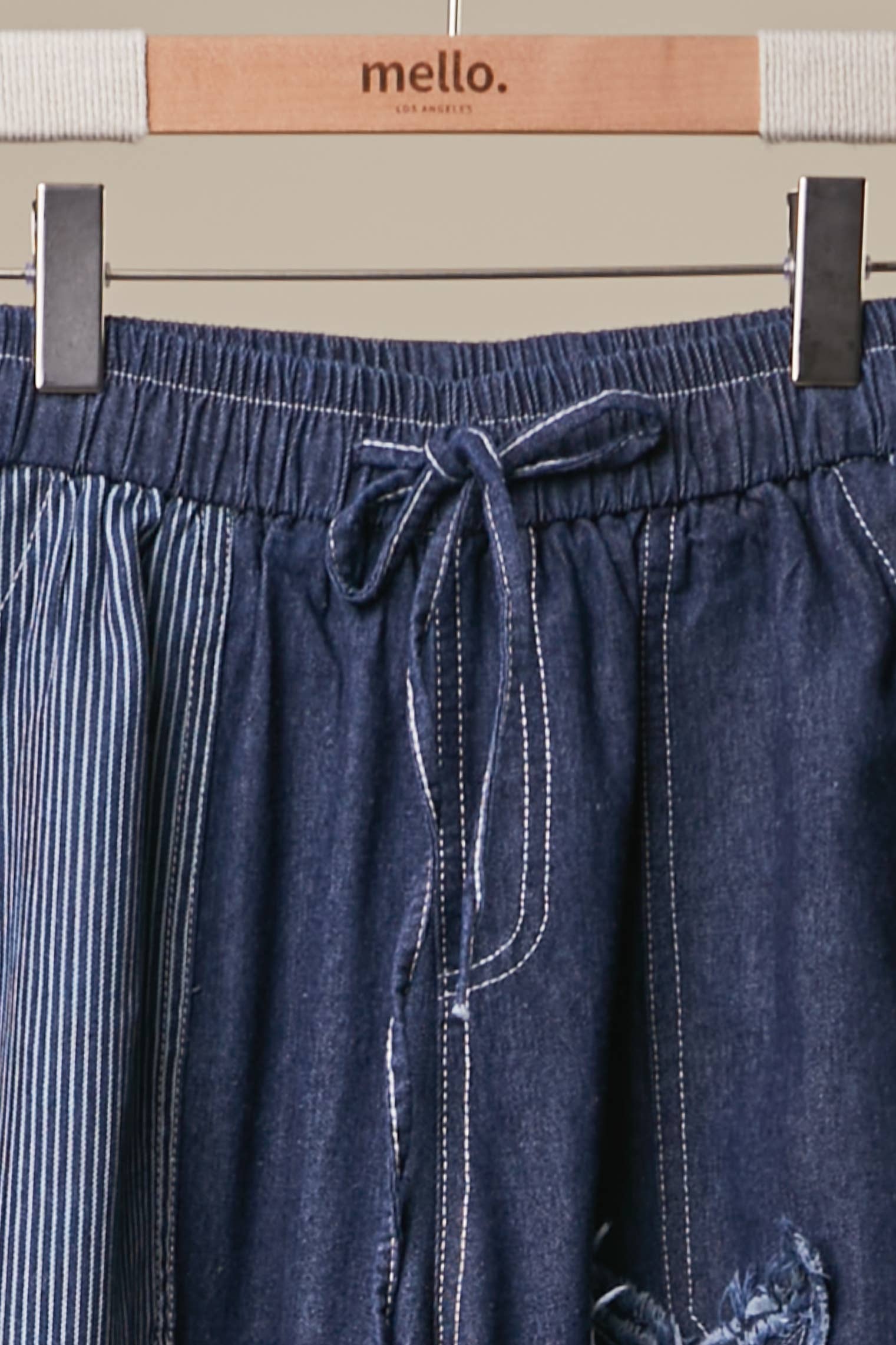Frayed Star Patch Denim Wide Pants