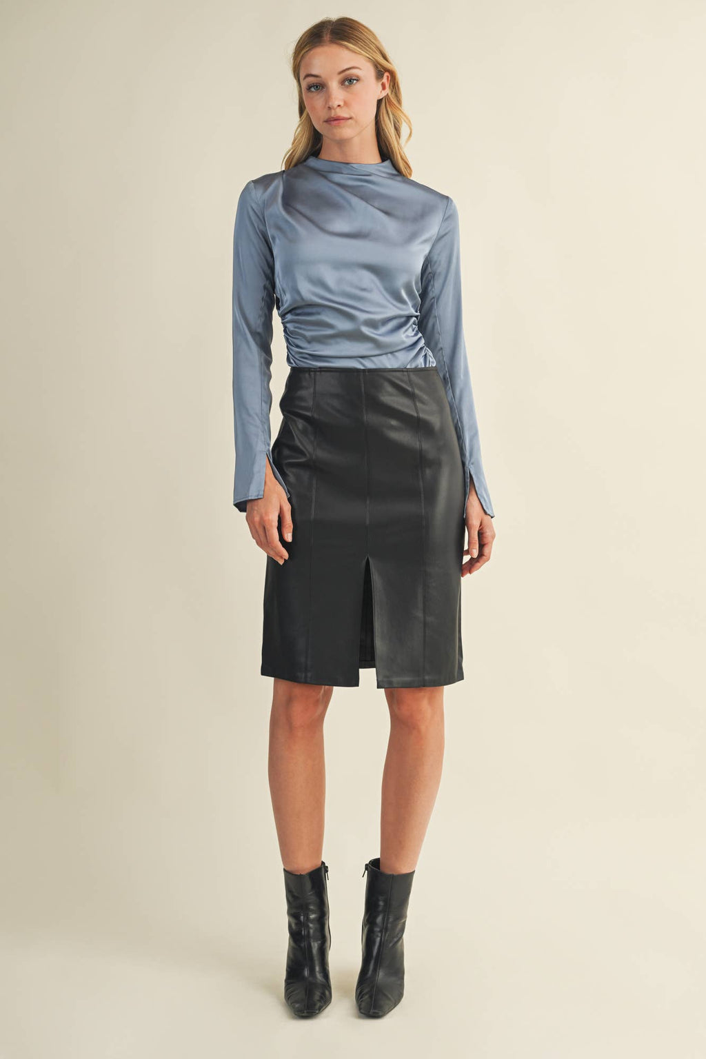 Clarissa Seamed Pencil Skirt