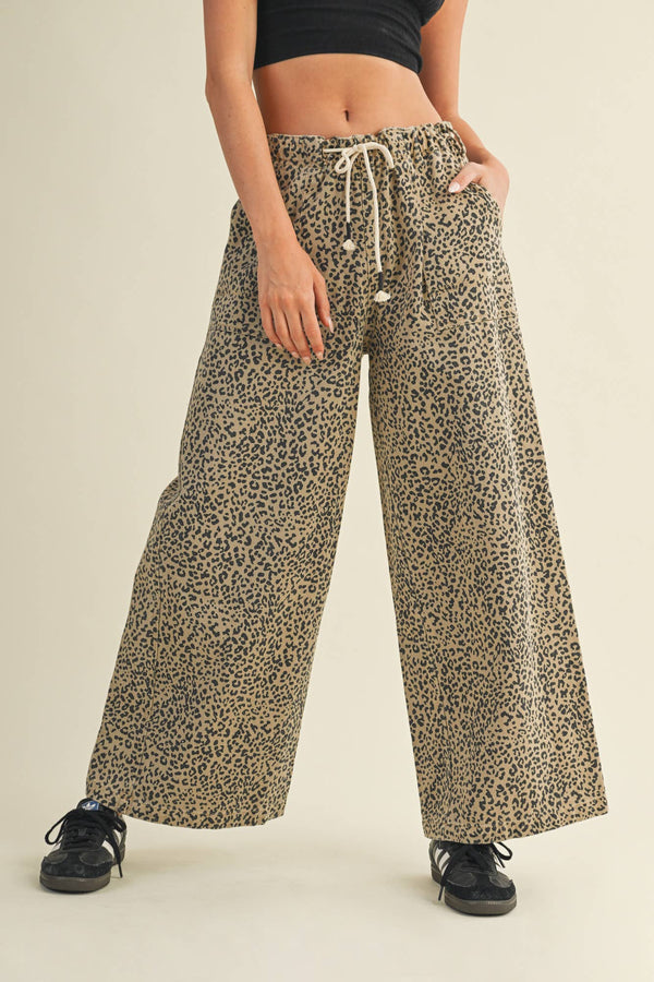 Spotted Print Drawstring Wide-Leg Trouser