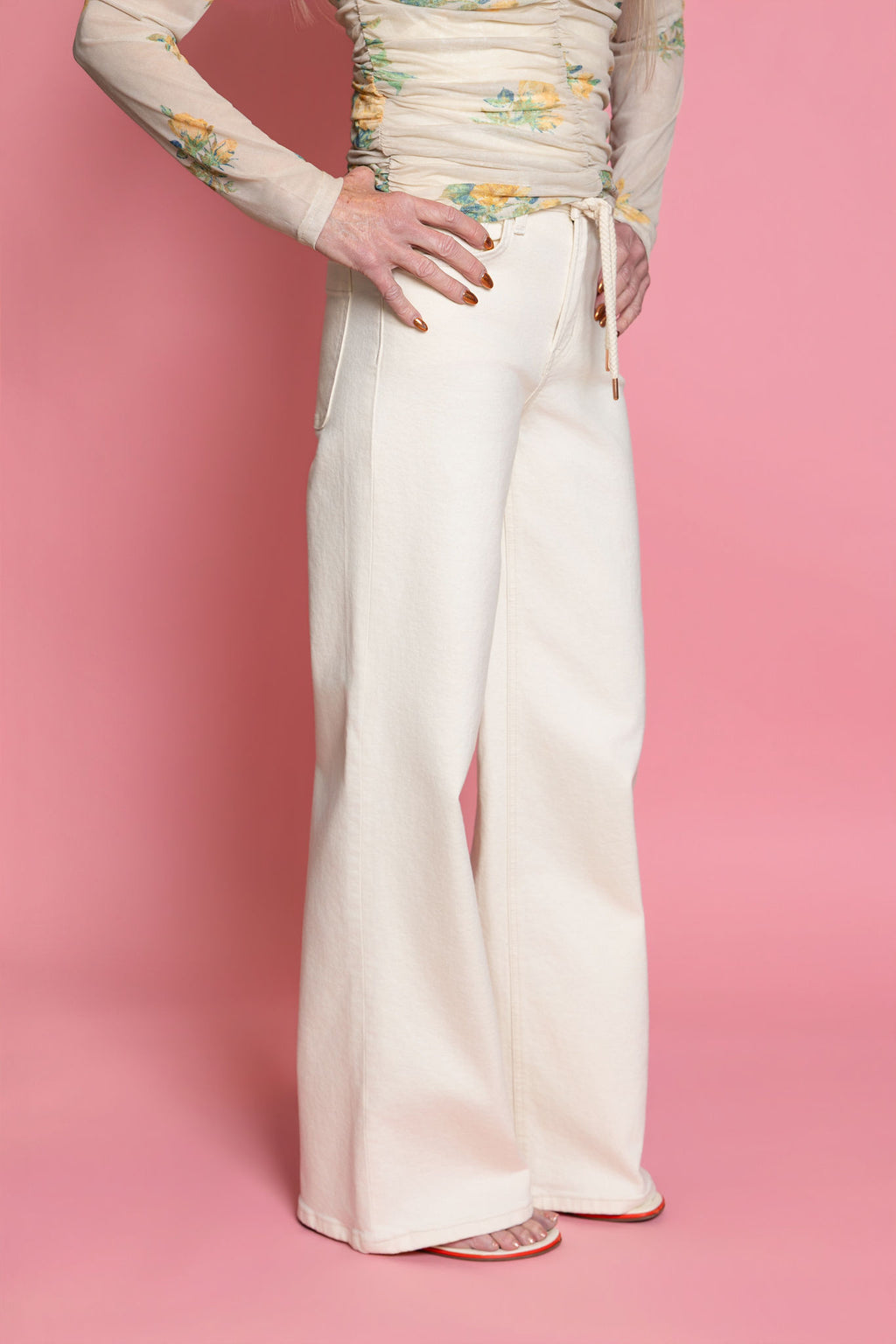 Vervet Wide Leg Jeans in Oat