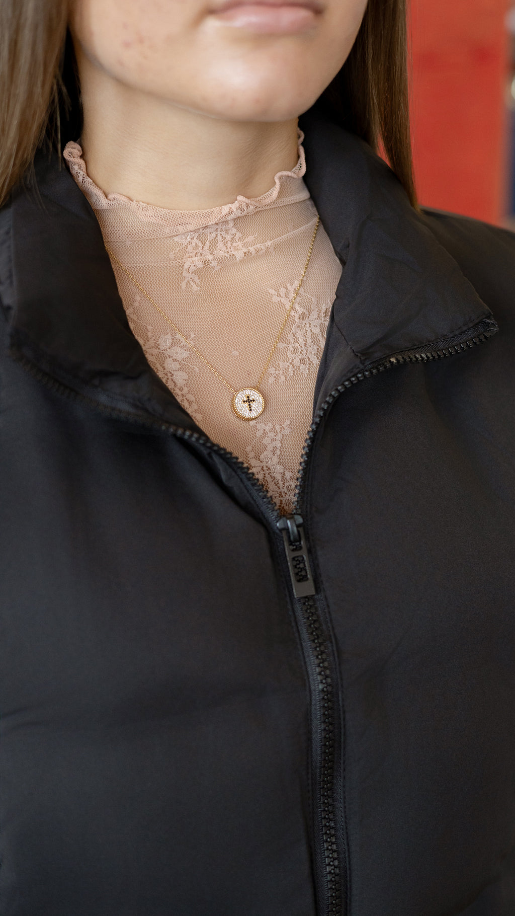 Issey Collared Puffer Vest w/ Side Pockets