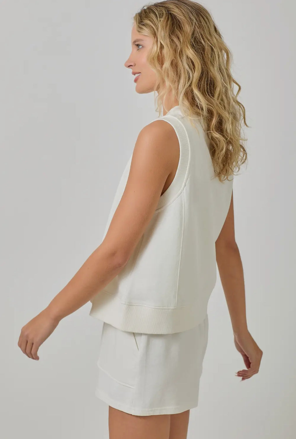 Inti Sleeveless Terry Tank