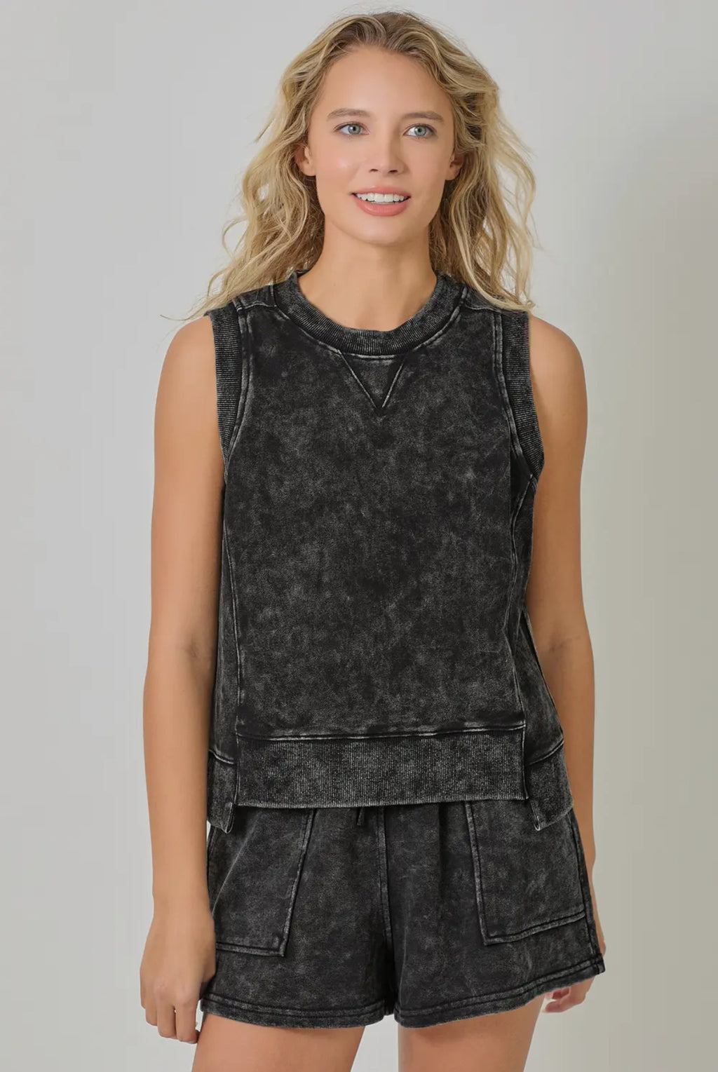 Inti Sleeveless Terry Tank