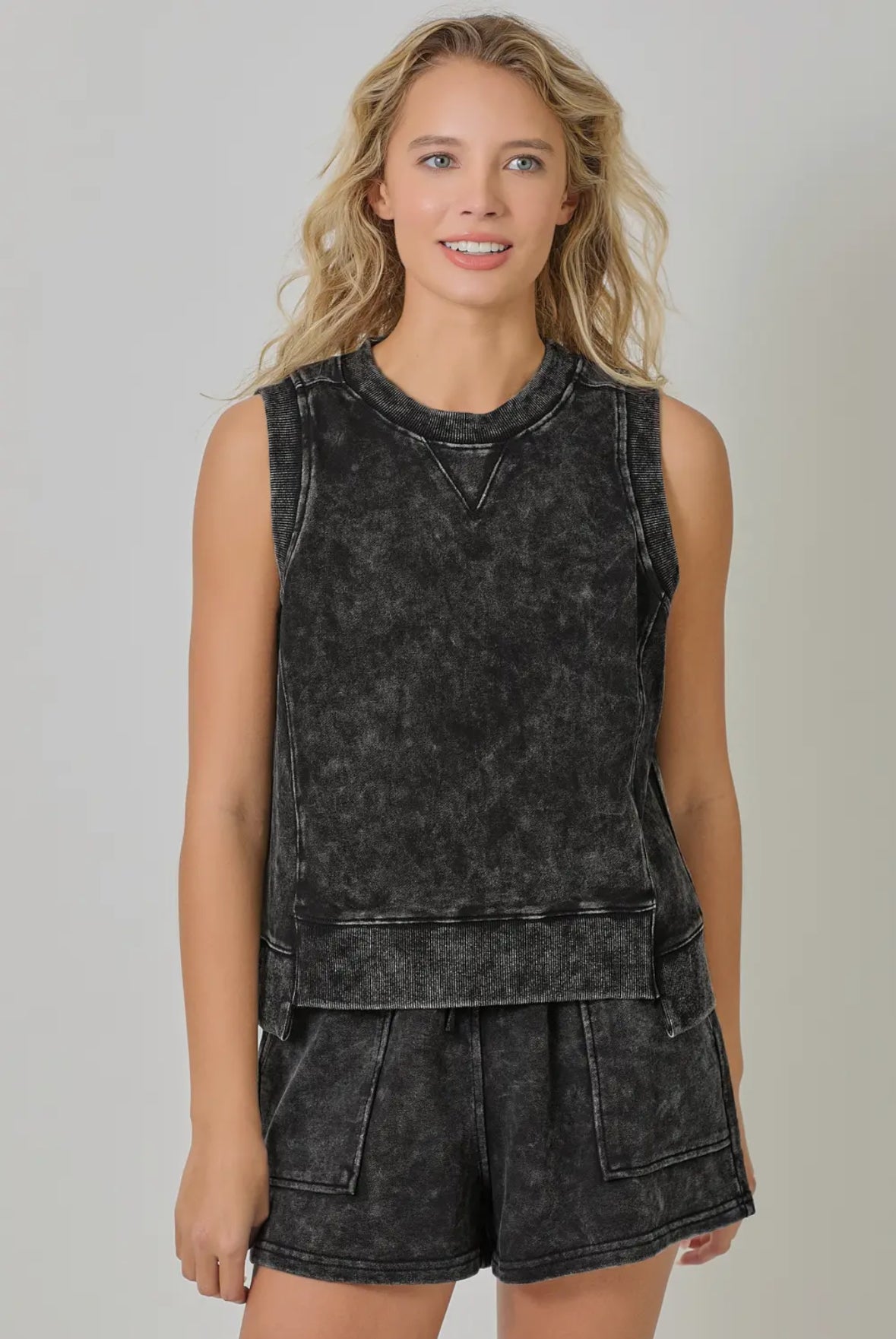 Inti Sleeveless Terry Tank